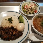 YAKITORI BAR GO - 魯肉飯＆汁米粉