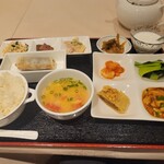 賛田飯店