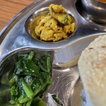 ナンカレー&炭火焼亭 koila - アチャール、サーグ