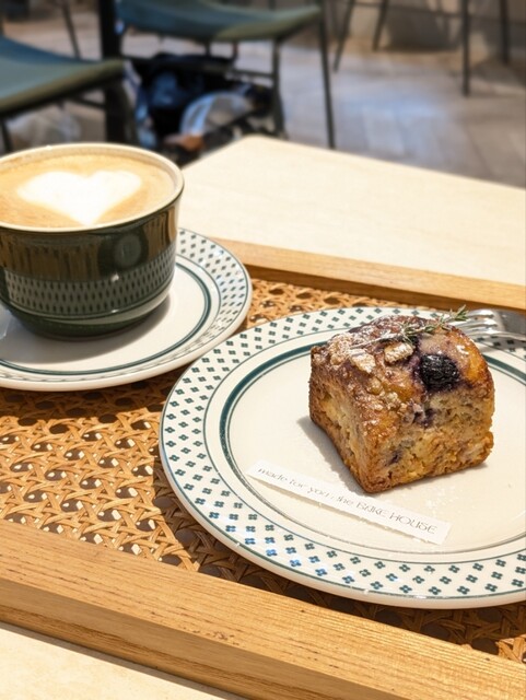 the BAKE HOUSE Nagoya Ten