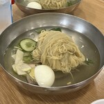 真味平壌冷麺 - 
