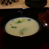 青蓮院門跡前 月おか - 