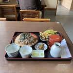 みゆきだ そば工房 - 料理写真:来ました