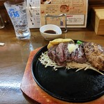 ステーキハウス ウロボロス - 