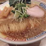 人力俥 - 背脂煮干そば（アップ）