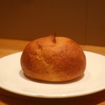 フィエルテ - 自家製ライ麦パン