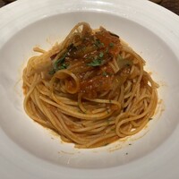 アクイロット - 新ごぼうとベーコン、玉葱のアマトリチャーナ