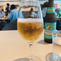 Trattoria Tabule - 週末のランチタイムは1ドリンクマストだそう。
