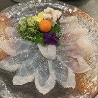 泳ぎとらふぐ活蟹料理 あじ平 曽根崎 - 