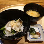 温石 - ごはんにかますと発酵エシャレット、甘長唐辛子乗せ