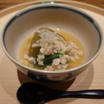 温石 - 鱧そぼろあん掛け、丸なす、オクラ