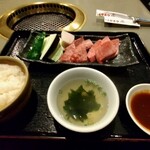 焼肉・鉄板焼ステーキ 橘通りミヤチクAPAS - 