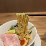 酒肴場 屯 - ツルパツ細ストレート麺