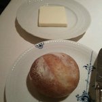 オオハラ エ シーアイイー - 自家製パンと無塩バター