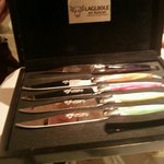 オオハラ エ シーアイイー - 肉料理はナイフを選べます