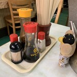 大衆食堂ちとせ - 卓上の砦。