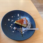 ニト - バスクチーズケーキ 400円（税込）