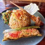Bali Asli - 自分たちが作った料理でランチ