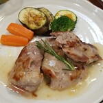 キッチン ブルー グローブ - 豚ヒレ肉ソテーのアップ