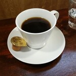 キッチン ブルー グローブ - ホットコーヒーのアップ