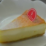 PUZO CHEESECAKE CELLAR - プレミアムチーズケーキ