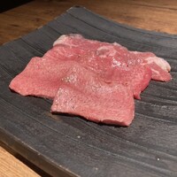 和牛とタン 焼肉 とみ 新橋本店 - 