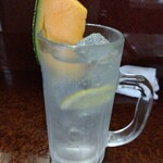 鶴亀 - チューハイ300円(税込)(2024年6月8日撮影)