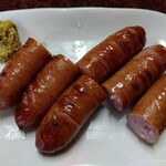 鶴亀 - 粗挽きソーセージ 380円(税込)(2024年6月8日撮影)