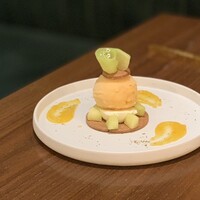 ERUTAN RESTAURANT BAR - 