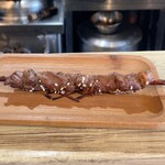 草原の料理 スヨリト - スヨリト(お通しのラムショルダー)