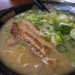 ラーメン横綱 - 料理写真:厚切りバラチャーシュー麺850円