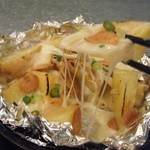 Teppanyaki garlic cheese potatoes