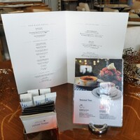 グリロジー バー＆グリル - 