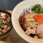 麺処 おぐら - マジシャンズレッド大盛りと へためしを一緒に￥2000