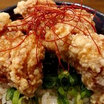 油そば専門店 歌志軒 - 唐揚げ丼のアップ