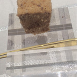 クイントカント - これをエスプレッソに浸してから、お砂糖たっぷりで頂きました。ハイレベルすぎる・・・(笑)