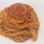 クイントカント - 定番らしいポモドーロ（６０ｇ）はこのくらいの量。