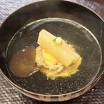 赤坂おぎ乃 - 毛蟹　真丈　ズイキ　木耳　柚子の実　お椀