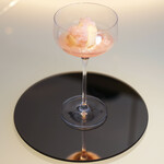 リベルターブル - ランチコース 6600円 の白桃