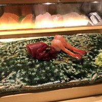 鮨西光 - まぐろ、くじら、甘エビ