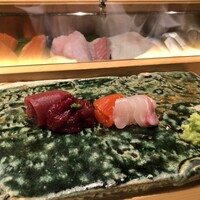 鮨西光 - サーモン、たい