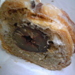 アテスウェイ - かなりおいしかったマロンパイ。切ってみると…