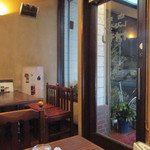 サンプル展示で入り易い店