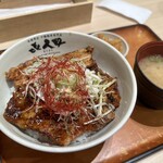 㐂久好 - 十勝豚丼(特製辛味ダレ) 1199円