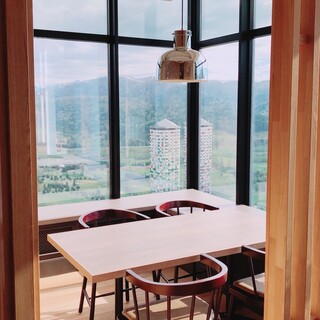 全席完全個室のプライベート空間