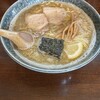 麺屋 もと - 塩の大。レモンが入ってます。
