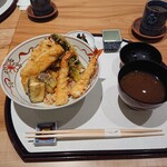 てんぷら 山の上 - 