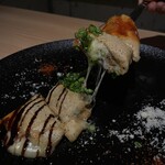 鉄板焼 天晴れ - ナスとトマトのチーズクレープ