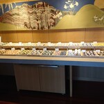 日本橋浅田 - 整然と並ぶ小鉢