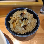 麺家 たけ田 - 素潜り漁師のサザエ炊き込みご飯